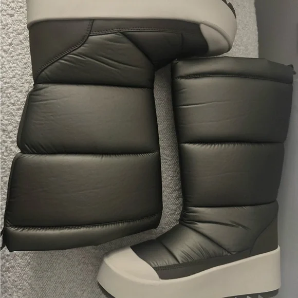 NWT Cougar Magneto Loden color snow boots~Size 8~Gorgeous boots! - Picture 3 of 16